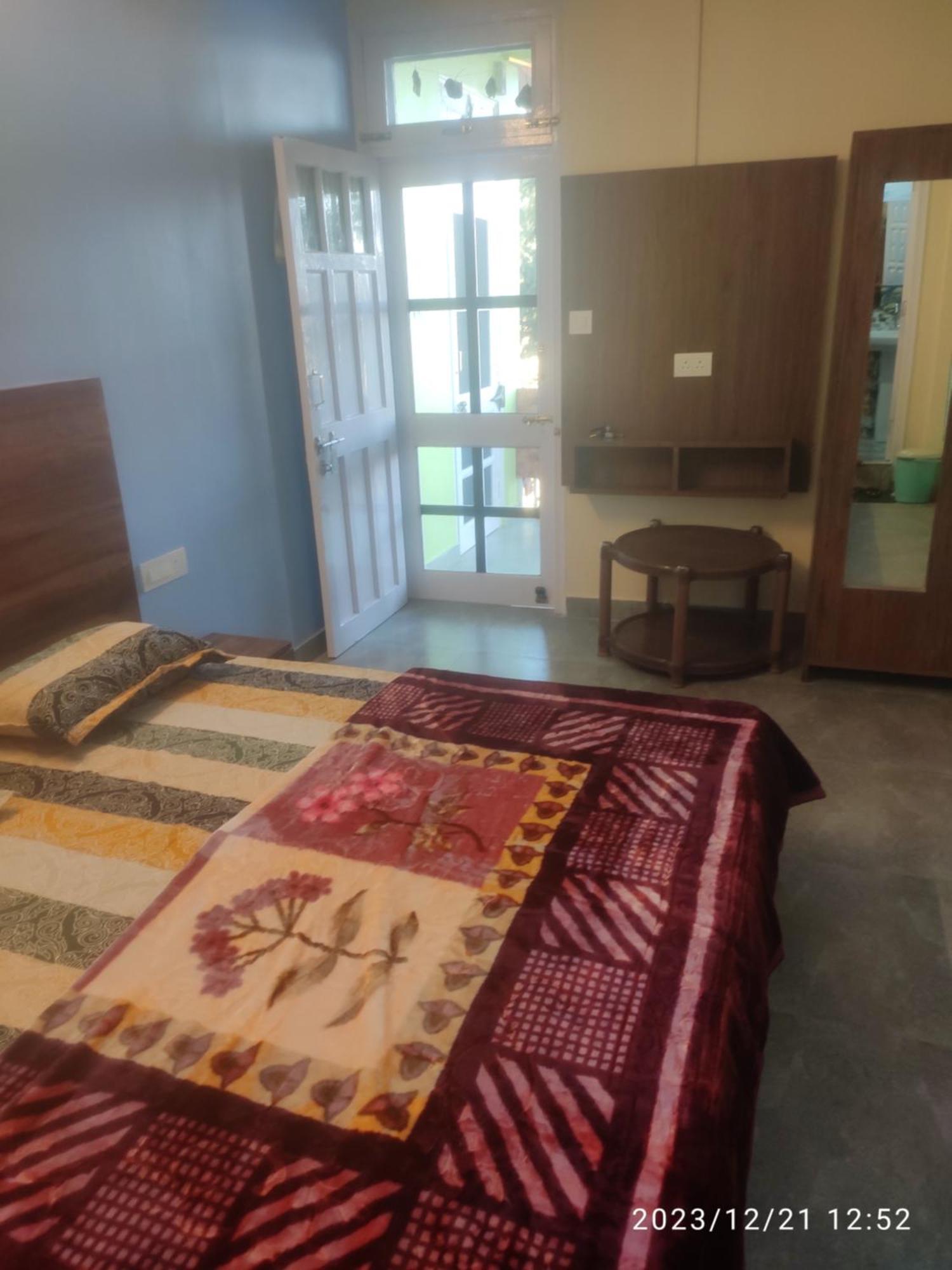 Tree Valley Homestay Chail Extérieur photo