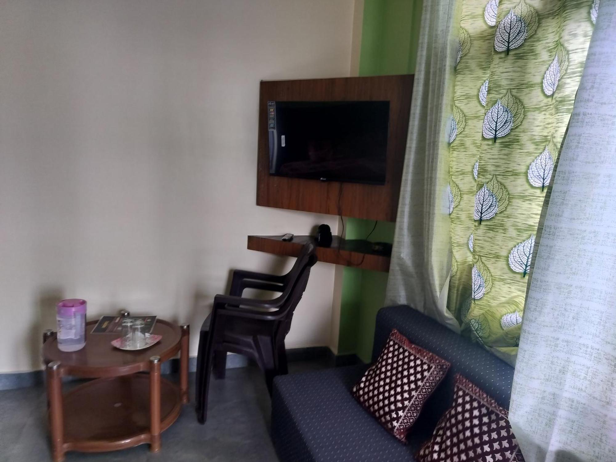 Tree Valley Homestay Chail Extérieur photo