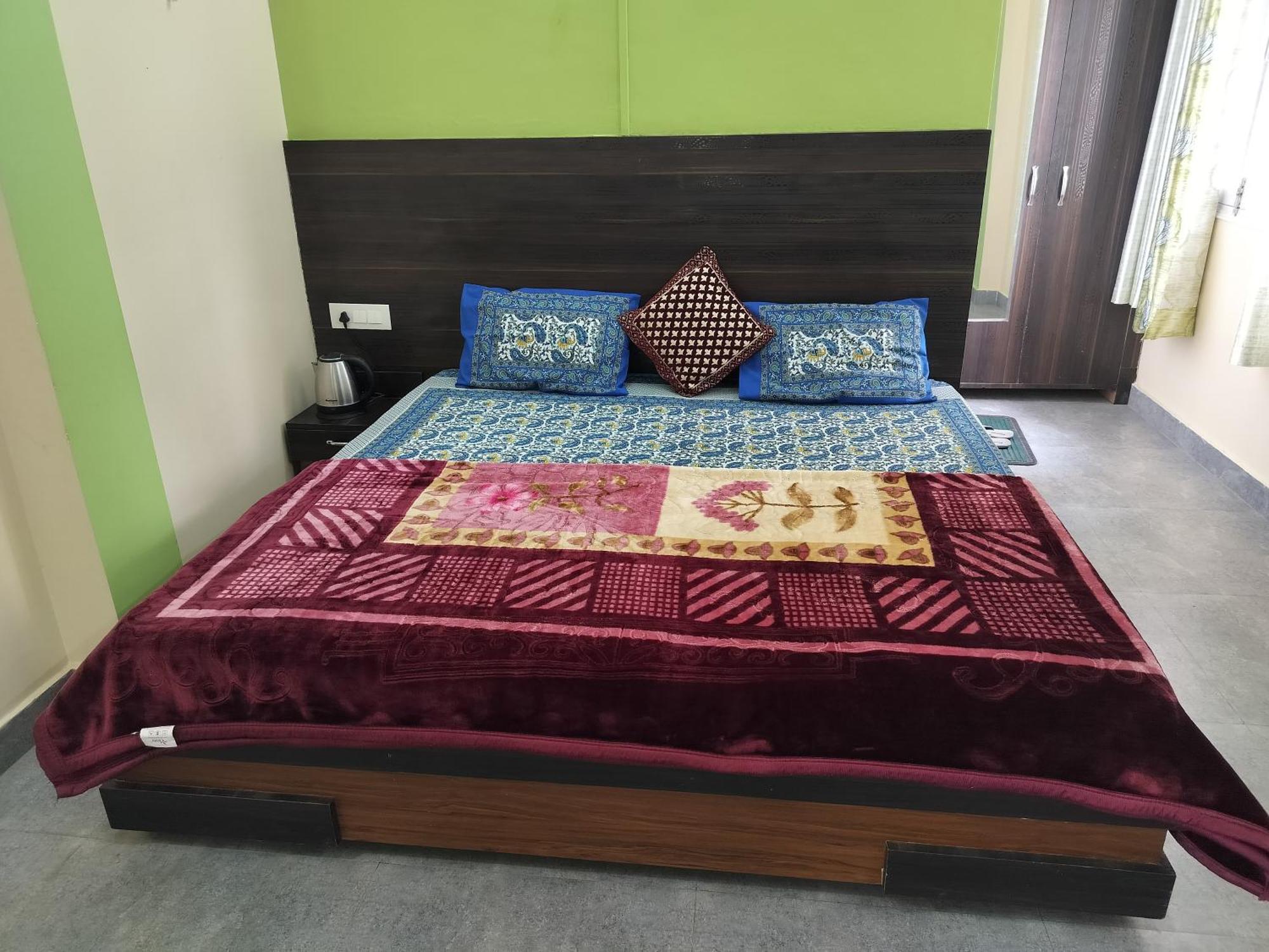 Tree Valley Homestay Chail Extérieur photo